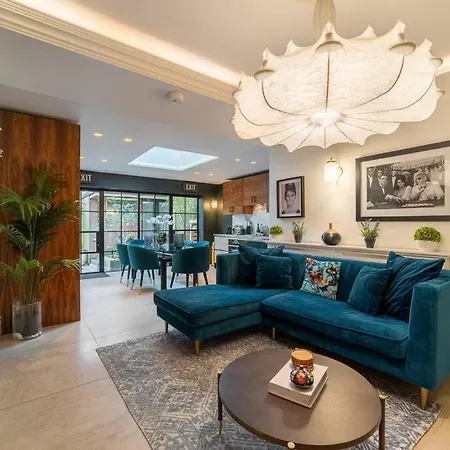 Westcourt By Rmg Apartment