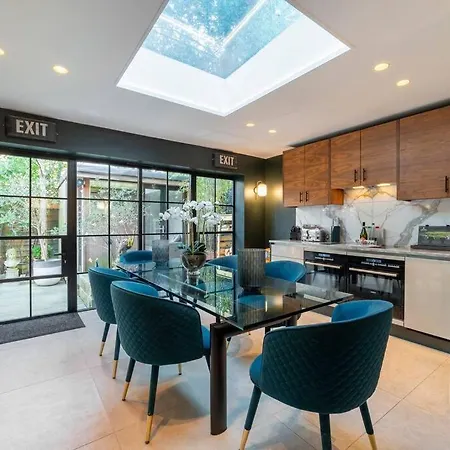 Westcourt By Rmg 公寓 *